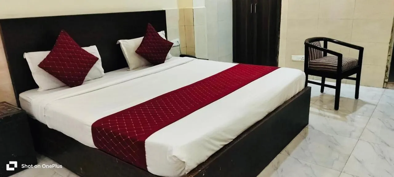 Hotel Alpine Chandigarh