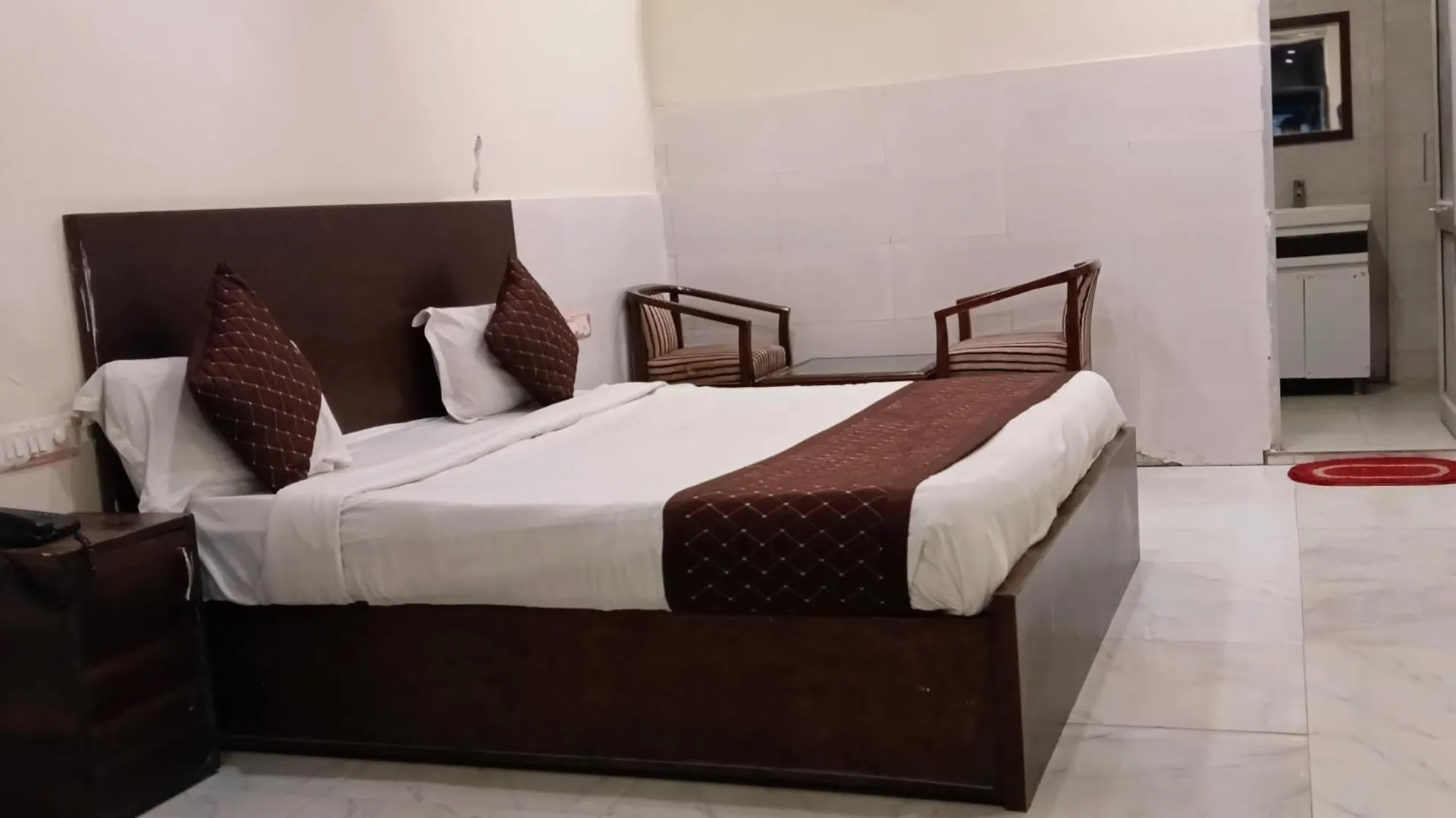 ***  Hotel Alpine Chandigarh India
