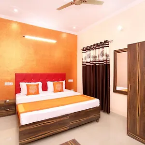 Hotel Oyo 11653 Jasmine, Chandigarh