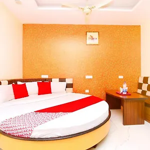 Hotel Oyo Flagship 5375 White House, Chandigarh